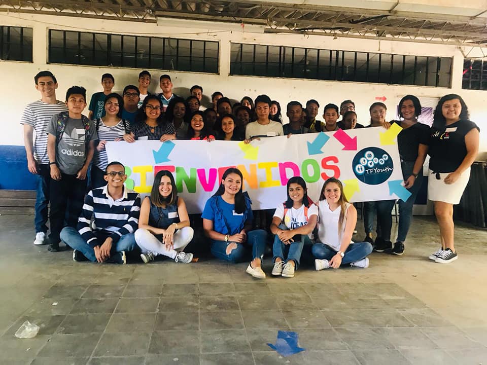 ¿Cómo nació nuestro proyecto Tools for Youth (Herramientas para&nbsp;Jóvenes)?