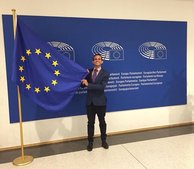 ¿Dónde buscar oportunidades de&nbsp;becas?